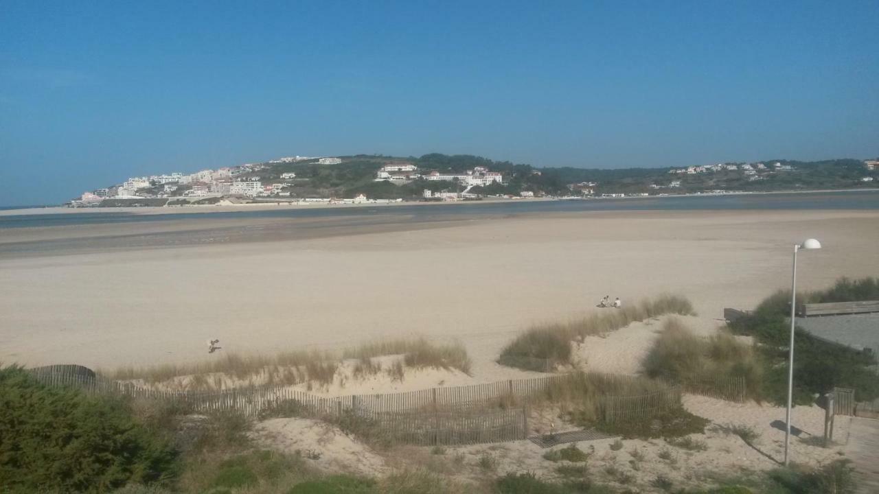 Townhous Praia Da Areia Branca Praia da Lourinhã Extérieur photo